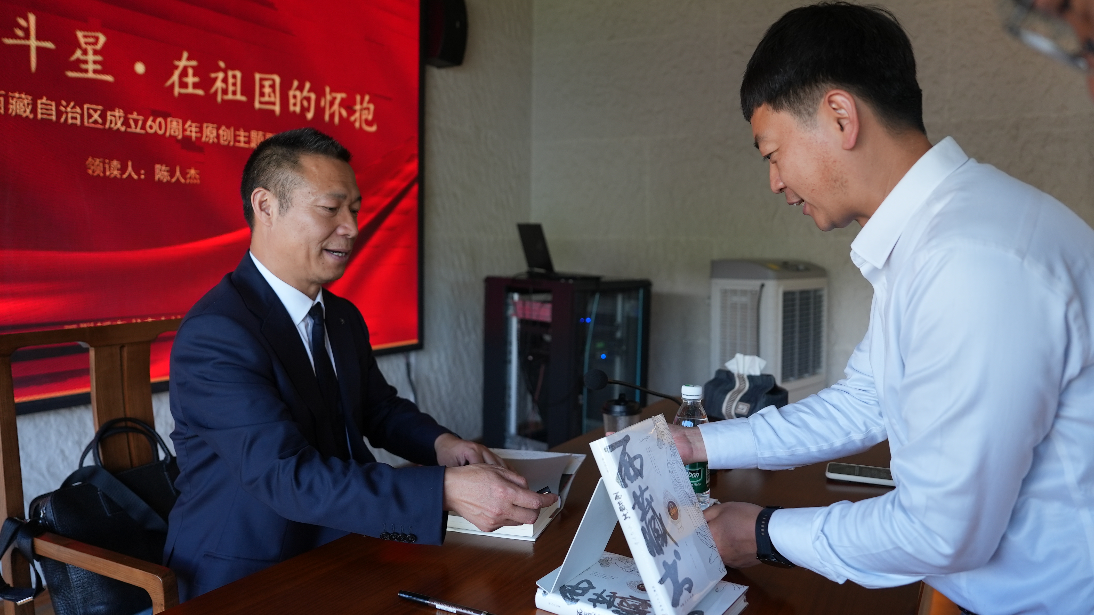 2e16b884d2014d1a259ad27bdb652496.jpg 2e16b884d2014d1a259ad27bdb652496.jpg