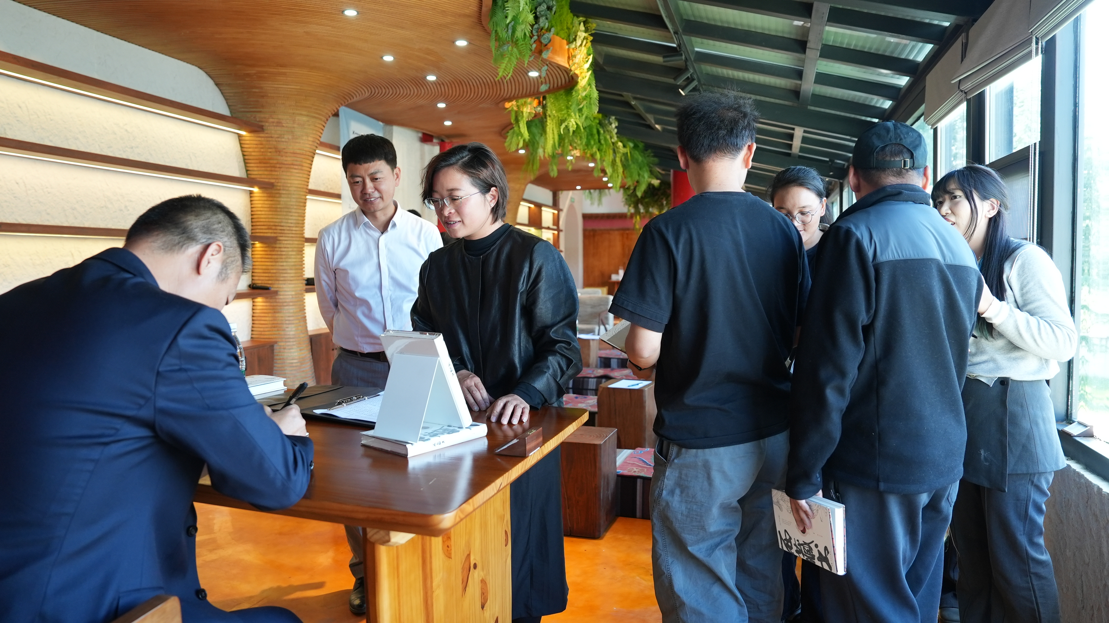 93bae2af7863c77ea79c825f9c33b402.jpg 93bae2af7863c77ea79c825f9c33b402.jpg